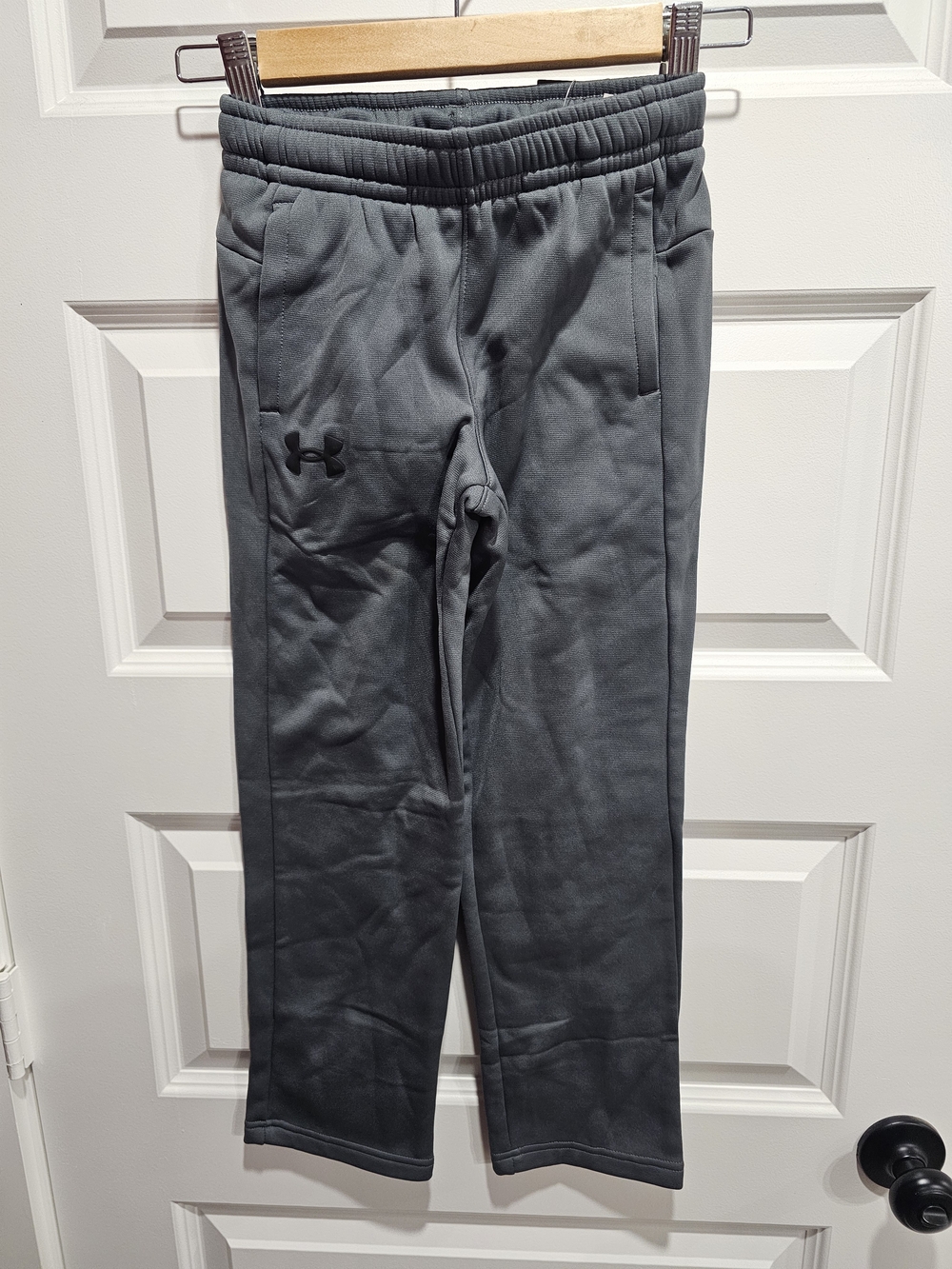 Under Armour Charcoal Gray Quilted Waistband Athletic Joggers